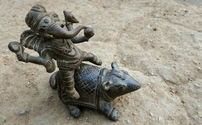 Bell metal ware from Datia and Tikamgarh - image 1